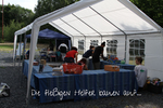 Die fleißigen Helferlein bauen auf...